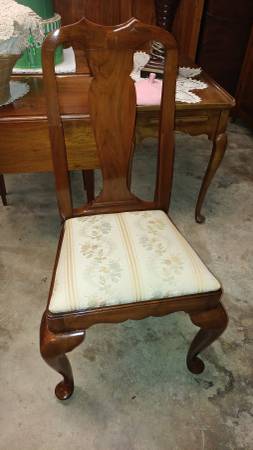 Henkel Harris Solid Black Walnut Dining Chair Excellent Condition