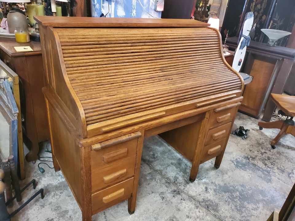 Antique Large Oak Roll Top Desk - Excellent Condition ...