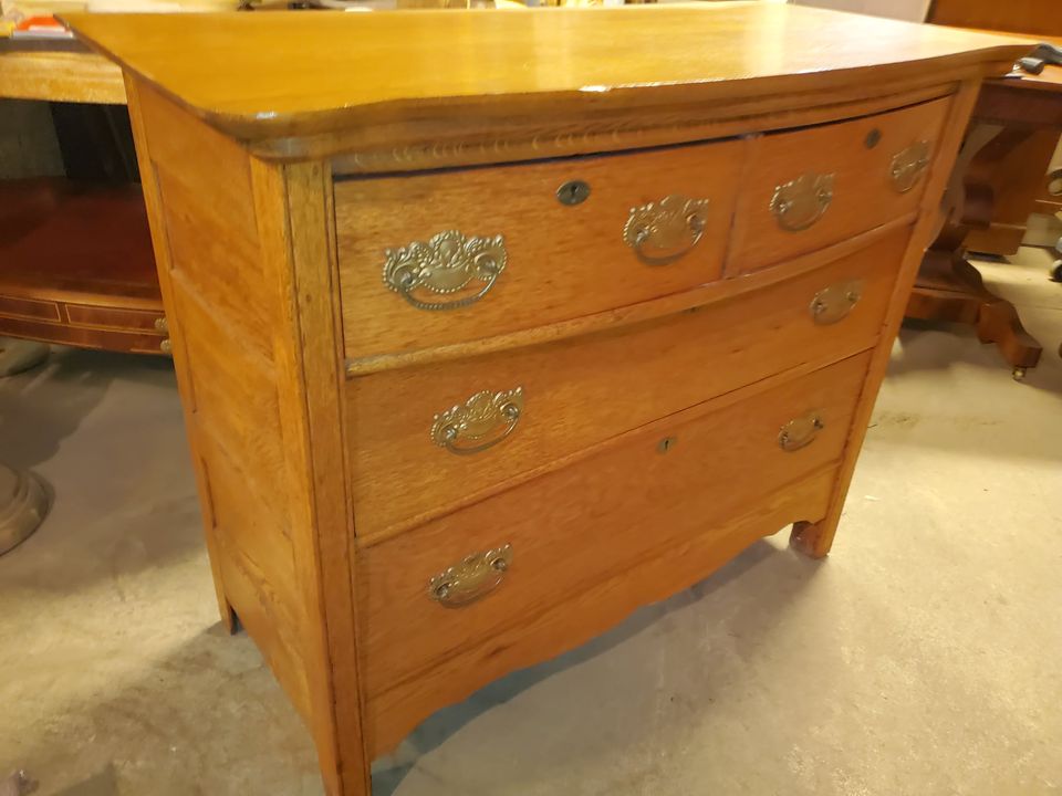 Antique Oak 4 Drawer Dresser - Excellent Condition - Long Valley Traders