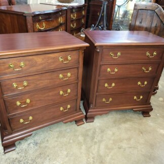 2 Henkel Harris Solid Black Cherry Bedside Tables - Excellent Condition ...