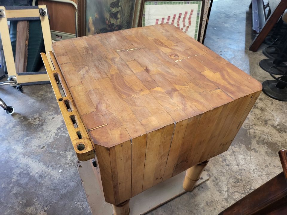 Large Vintage Maple Butcher Block Island Excellent Long Valley Traders   376226006 7009456865765413 5669458970034334980 N 